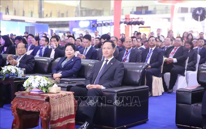 Đại tướng Khamlieng Outhakaysone, Ủy viên Bộ Chính trị, Phó Thủ tướng Chính phủ, Bộ trưởng Bộ Quốc phòng, Chủ tịch Ủy ban Quản lý Internet quốc gia Lào, tham dự khai mạc Tuần lễ số Lào 2026. Ảnh: Xuân Tú - PV TTXVN tại Lào