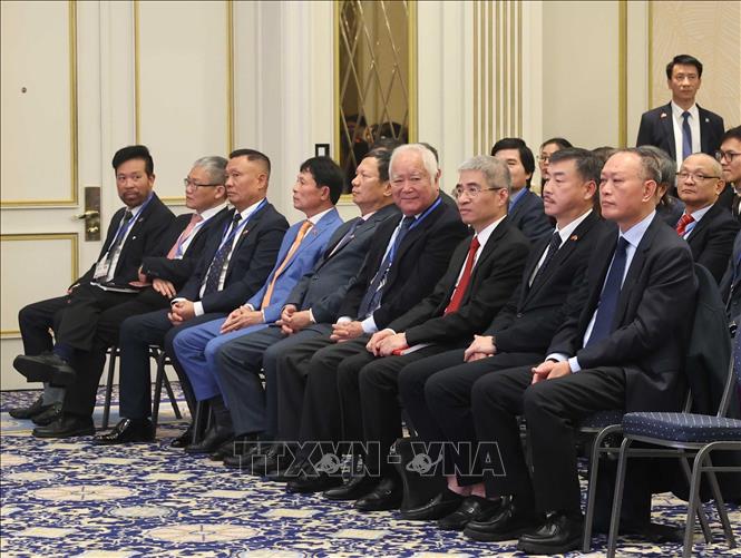 Đại diện cộng đồng người Việt Nam tại châu Âu tham dự cuộc gặp gỡ Tổng Bí thư, Chủ tịch nước Tô Lâm và Phu nhân Ngô Phương Ly. Ảnh: Thống Nhất – TTXVN