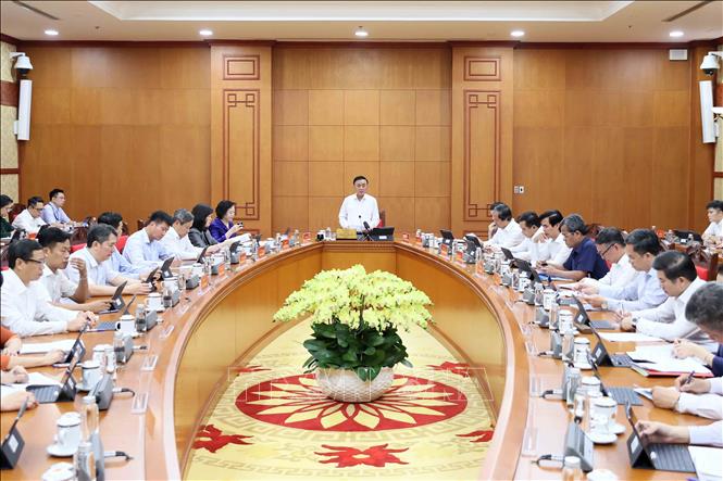 Đồng chí Trần Cẩm Tú, Ủy viên Bộ Chính trị, Thường trực Ban Bí thư phát biểu. Ảnh: An Đăng - TTXVN