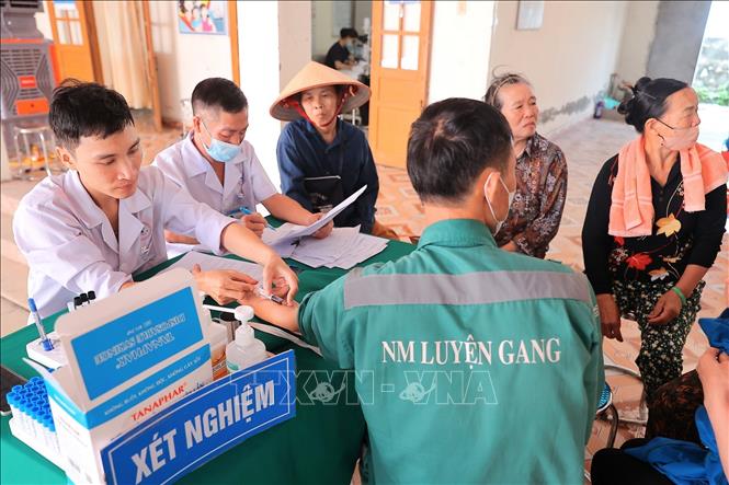 Khu vực lấy mẫu xét nghiệm tại điểm khám sức khoẻ định kỳ miễn phí cho người dân phường Lưu Kiếm (Hải Phòng). Ảnh: Minh Quyết - TTXVN