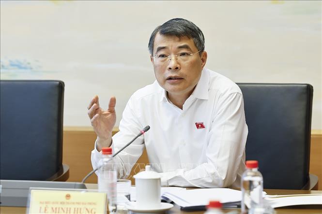 Thủ tướng Lê Minh Hưng, đại biểu Quốc hội TP Hải Phòng phát biểu. Ảnh: Doãn Tấn - TTXVN