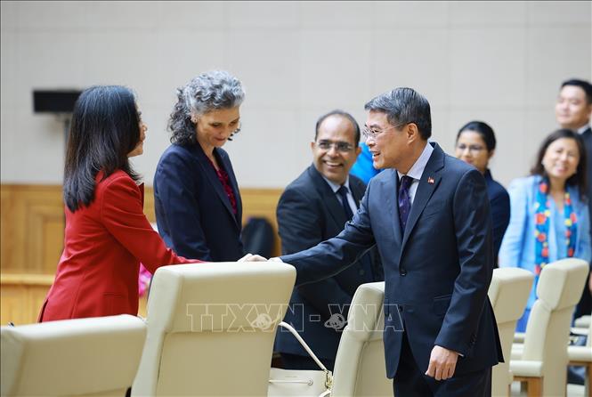 Thủ tướng Lê Minh Hưng tiếp bà Pauline Tamesis, Điều phối viên Thường trú Liên hợp quốc tại Việt Nam và Trưởng đại diện các tổ chức Liên hợp quốc tại Việt Nam. Ảnh: Dương Giang – TTXVN
