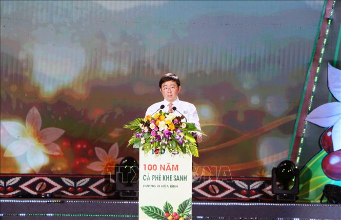 Chủ tịch UBND tỉnh Quảng Trị Bùi Hoàng Phương phát biểu khai mạc. Ảnh: Tường Vi - TTXVN 