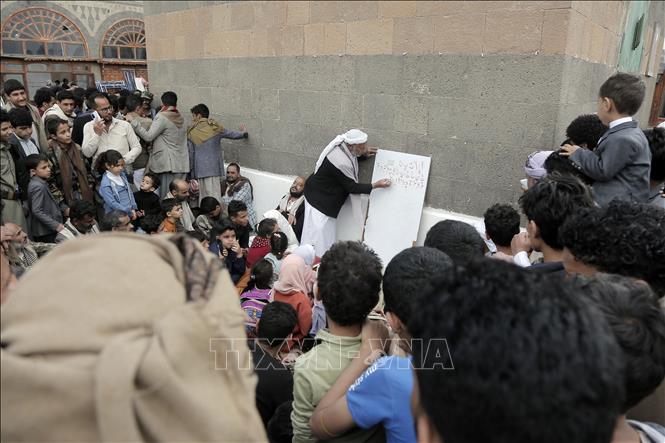 (Tư liệu) Các em học sinh tại một lớp học ở Sanaa, Yemen. Ảnh: THX/TTXVN phát