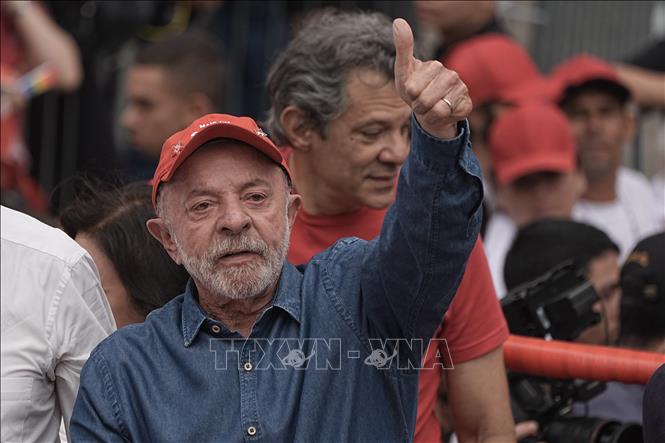 Tổng thống Brazil Luiz Inacio Lula da Silva trong chiến dịch vận động tranh cử ở Sao Paulo ngày 24/10/2026. Ảnh: THX/TTXVN phát