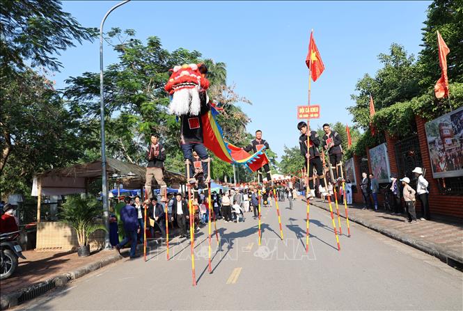 Hội thi cà kheo tại xã Hải Hậu, tỉnh Ninh Bình. Ảnh: Thùy Dung - TTXVN