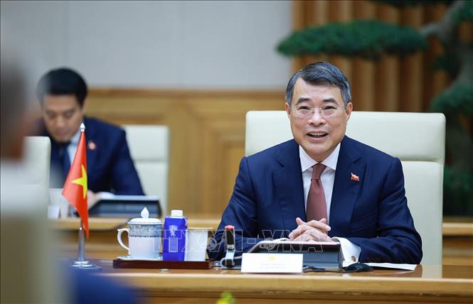 Thủ tướng Lê Minh Hưng phát biểu tại cuộc hội đàm với Thủ tướng Cộng hòa Ba Lan Donald Tusk. Ảnh: Dương Giang – TTXVN 
