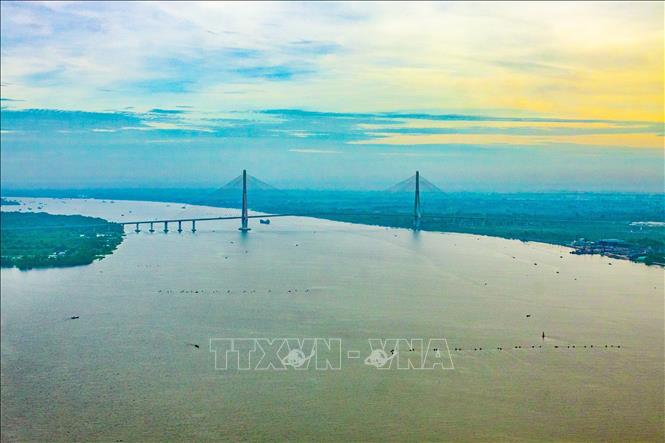 Dòng chảy về Đồng bằng sông Cửu Long trong mùa khô 2026–2027 được dự báo có thể thuộc nhóm năm ít nước; xâm nhập mặn có khả năng xuất hiện sớm từ tháng 12/2026. Ảnh: Duy Khương - TTXVN