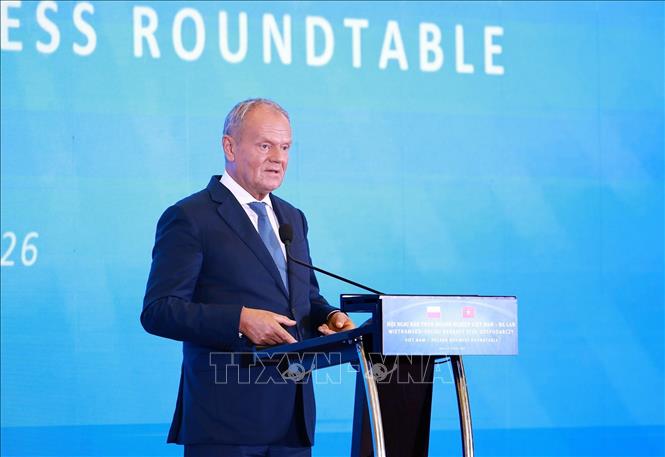 Thủ tướng Cộng hòa Ba Lan Donald Tusk phát biểu tại Hội nghị doanh nghiệp Việt Nam - Ba Lan. Ảnh: Dương Giang – TTXVN
