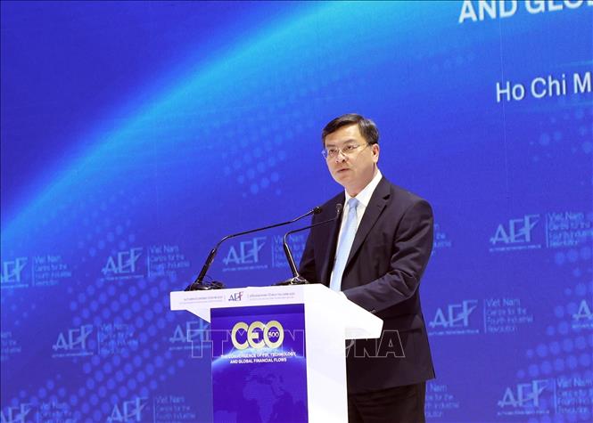 Ông Nguyễn Công Vinh, Phó Chủ tịch UBND Thành phố Hồ Chí Minh phát biểu khai mạc CEO 500. Ảnh: Xuân Khu - TTXVN