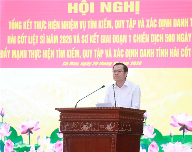 Phó chủ tịch UBND tỉnh, Trưởng Ban chỉ đạo 515 tỉnh Cà Mau Ngô Vũ Thăng phát biểu tại hội nghị. Ảnh: Huỳnh Anh - TTXVN