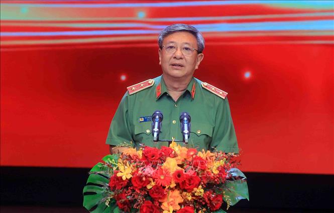 Trung tướng Đỗ Triệu Phong, Cục trưởng Cục Truyền thông Công an nhân dân phát biểu. Ảnh: Phạm Kiên - TTXVN