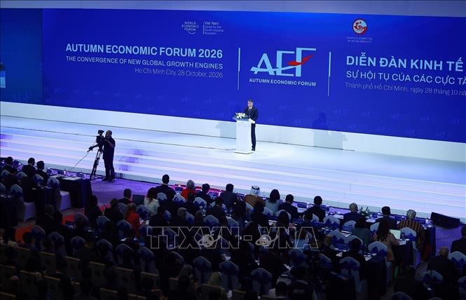 Thủ tướng Lê Minh Hưng phát biểu tại Phiên toàn thể cấp cao Diễn đàn Kinh tế Mùa thu 2026 (AEF 2026). Ảnh: Dương Giang – TTXVN 

