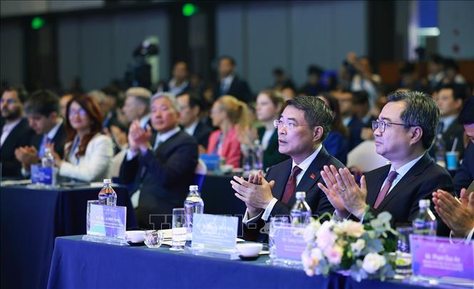 Thủ tướng Lê Minh Hưng tham dự Diễn đàn Kinh tế Mùa thu 2026 (AEF 2026). Ảnh: Dương Giang – TTXVN 
