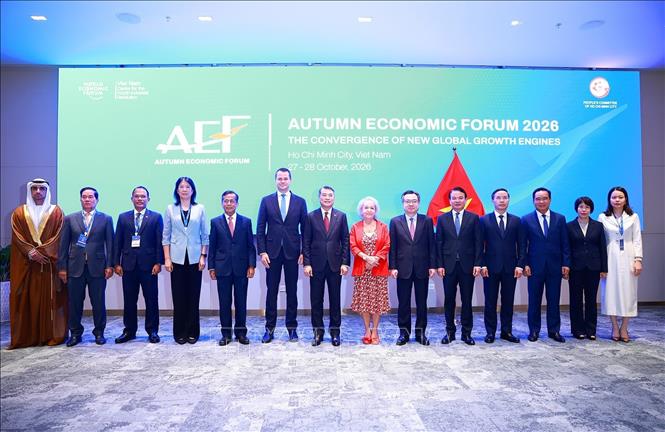 Thủ tướng Lê Minh Hưng và các trưởng đoàn tham dự Diễn đàn Kinh tế Mùa thu 2026 (AEF 2026). Ảnh: Dương Giang – TTXVN 
