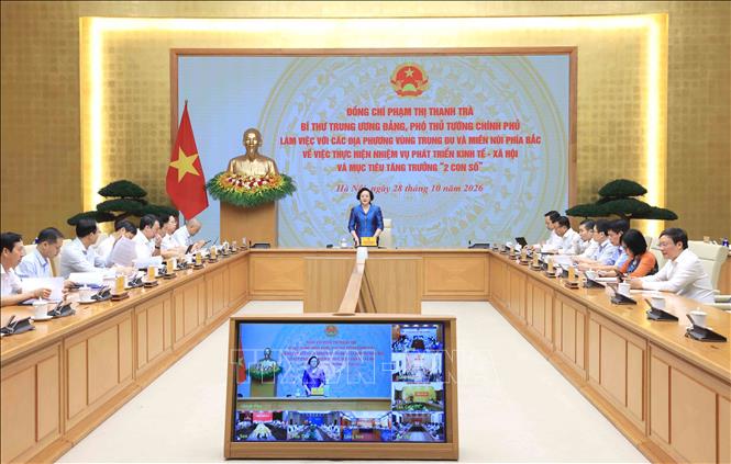 Phó Thủ tướng Phạm Thị Thanh Trà chủ trì buổi làm việc. Ảnh: An Đăng - TTXVN