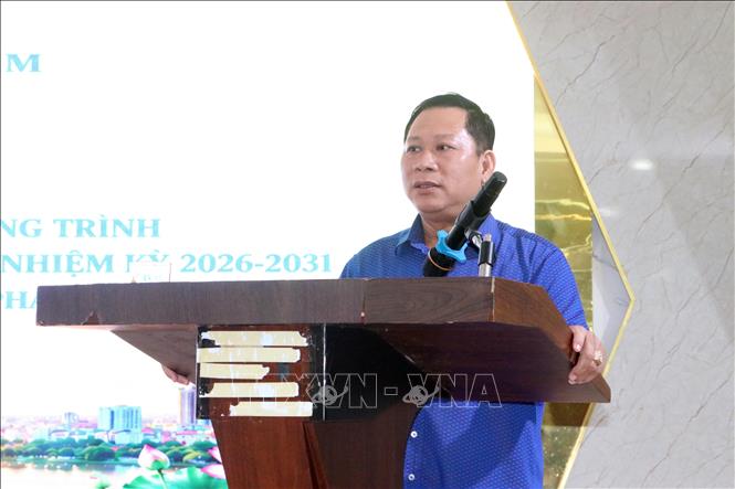 Ông Lê Nguyễn Sinh Nhựt, Phó Chủ tịch Ủy ban MTTQ Việt Nam thành phố Cần Thơ, phát biểu tại Hội nghị. Ảnh: Trung Kiên - TTXVN