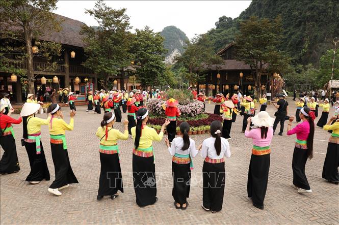 Nét văn hóa Mường độc đáo tại Đàn Kính Thiên thuộc Khu du lịch Thung Ui. Ảnh: Đức Phương - TTXVN
