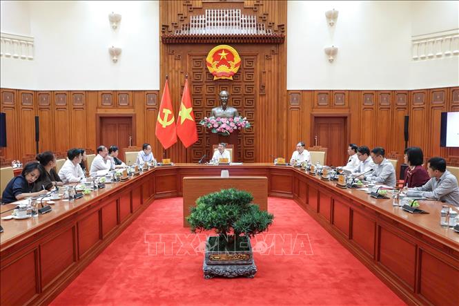 Thủ tướng Lê Minh Hưng chủ trì cuộc họp về công tác chuẩn bị Năm APEC 2027. Ảnh: Dương Giang – TTXVN
