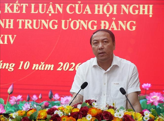 Phó Bí thư Thường trực Tỉnh ủy An Giang Lâm Minh Thành phát biểu tại hội nghị. Ảnh: Lê Huy Hải - TTXVN