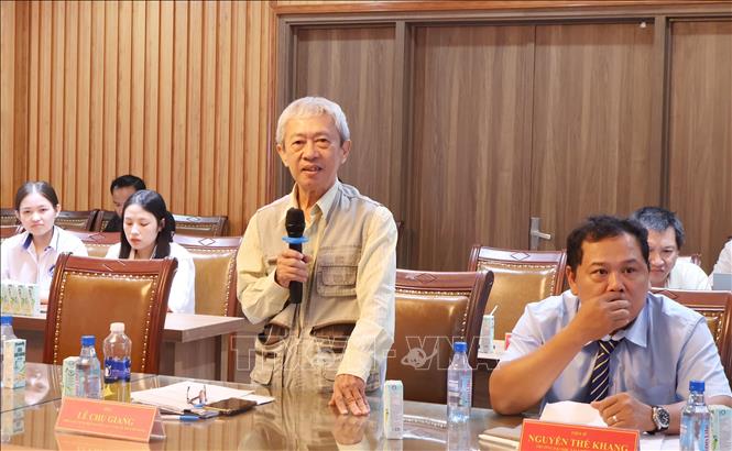 Ông Lê Chu Giang, Phó Chủ tịch Hội người cao tuổi Thành phố Hồ Chí Minh phát biểu tại Tọa đàm. Ảnh: Đinh Hằng - TTXVN