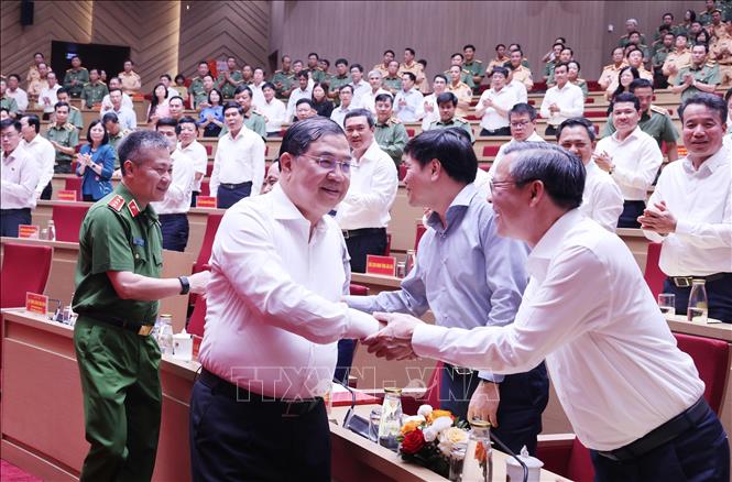 Phó Thủ tướng Thường trực Phạm Gia Túc dự hội nghị. Ảnh: Lâm Khánh – TTXVN