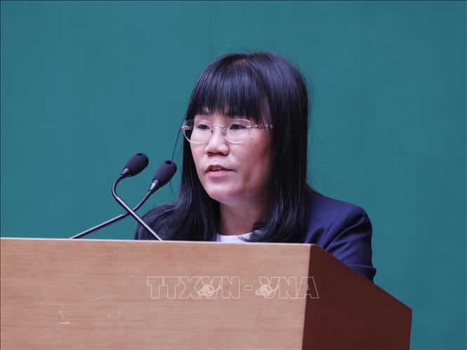 Phó Chủ tịch Thường trực UBND tỉnh Đắk Lắk Hồ Thị Nguyên Thảo trình bày tham luận. Ảnh: Lâm Khánh – TTXVN