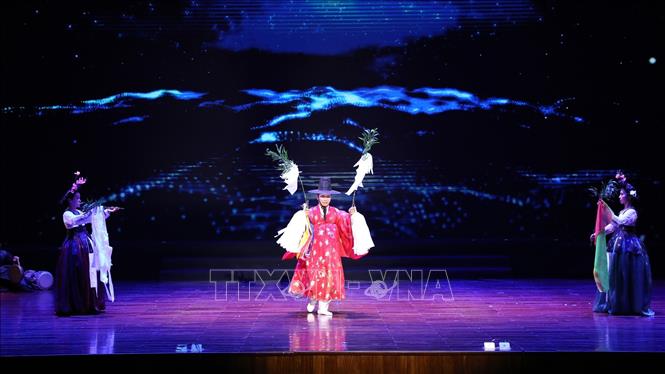 Một tiết mục nghệ thuật đặc sắc giới thiệu văn hóa Jeju tại chương trình. Ảnh: Đức Phương - TTXVN
