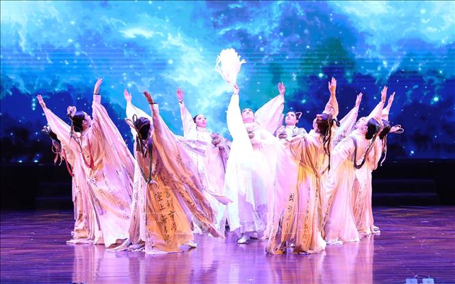 Một tiết mục nghệ thuật đặc sắc giới thiệu văn hóa Jeju tại chương trình. Ảnh: Đức Phương - TTXVN
